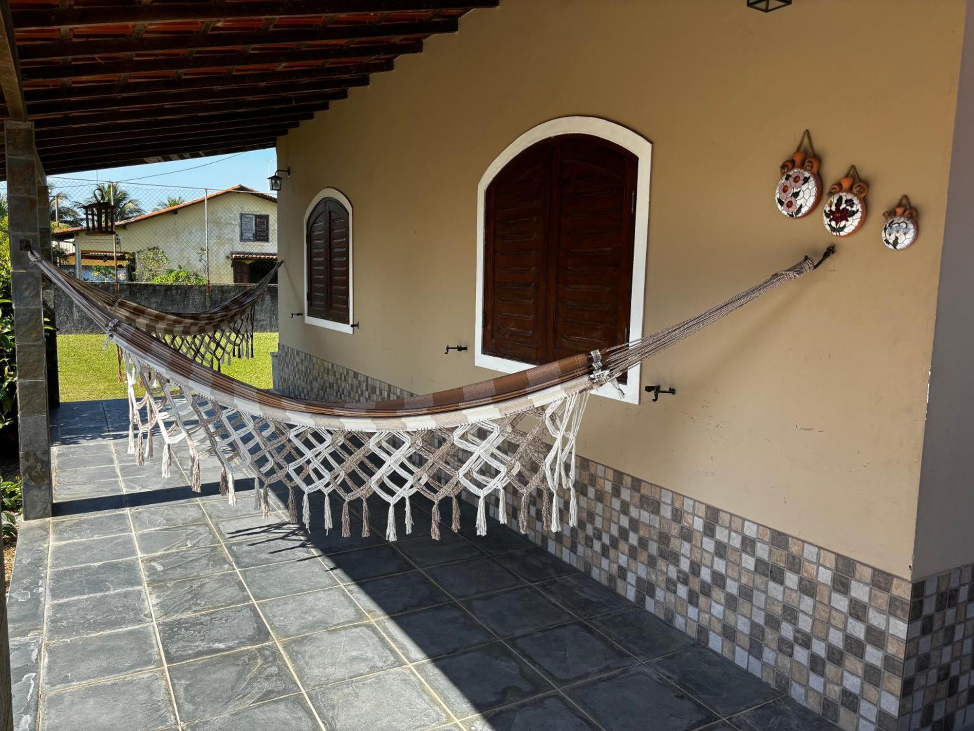 Casa Bem Espacosa Com Piscina, Campo De Futebol E Area Gourmet A Um Quarteirao Da Lagoa De Praia Seca 아라루아마 외부 사진